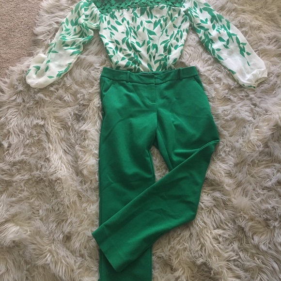 Chiffon blouse leaf prints - Picture 4 of 8